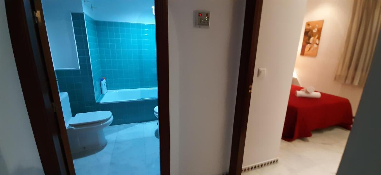 Apartamento Con Buhardilla Casco Historico Apartment *